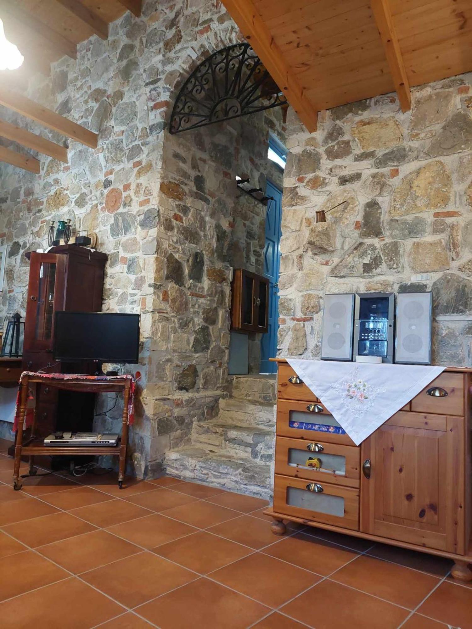 Seaview Villa Asfendiou Экстерьер фото